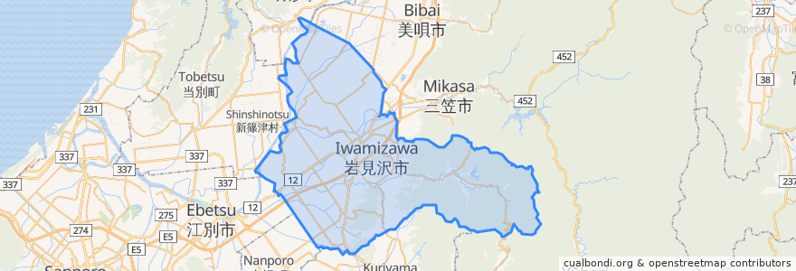 Mapa de ubicacion de 岩見澤市.