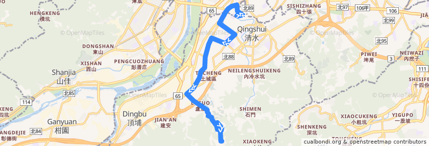 Mapa del recorrido 新北市 573 信義國小-南天母廣場 (往程) de la línea  en 土城區.