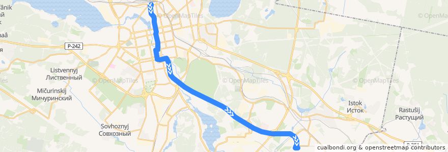 Mapa del recorrido Автобус 01. Железнодорожный вокзал - Аэропорт Кольцово de la línea  en городской округ Екатеринбург.