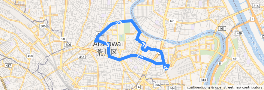 Mapa del recorrido さくら 南千02系統 de la línea  en 荒川區.
